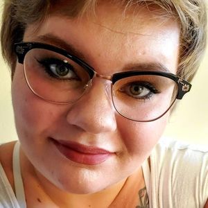 Meet your Posher, Brandy